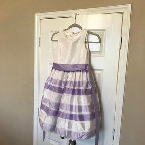 Beautiful Sleeve less Dress